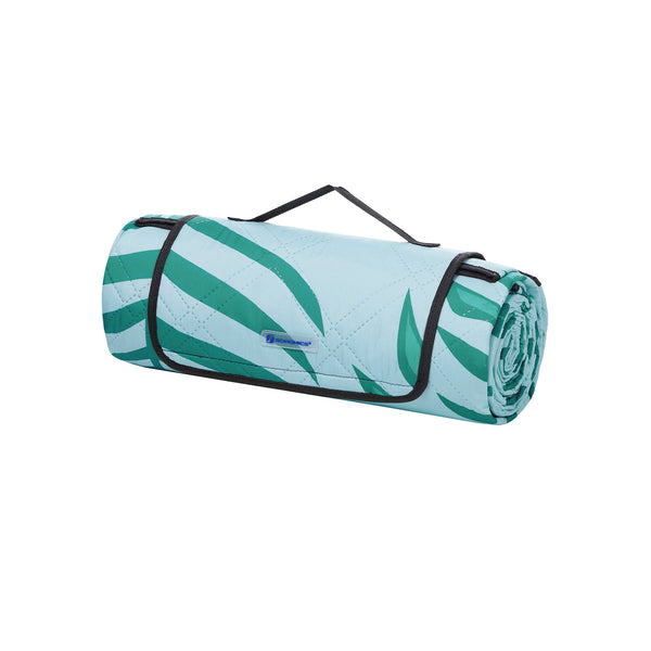 Campingdecke blau mit tropischem Farn